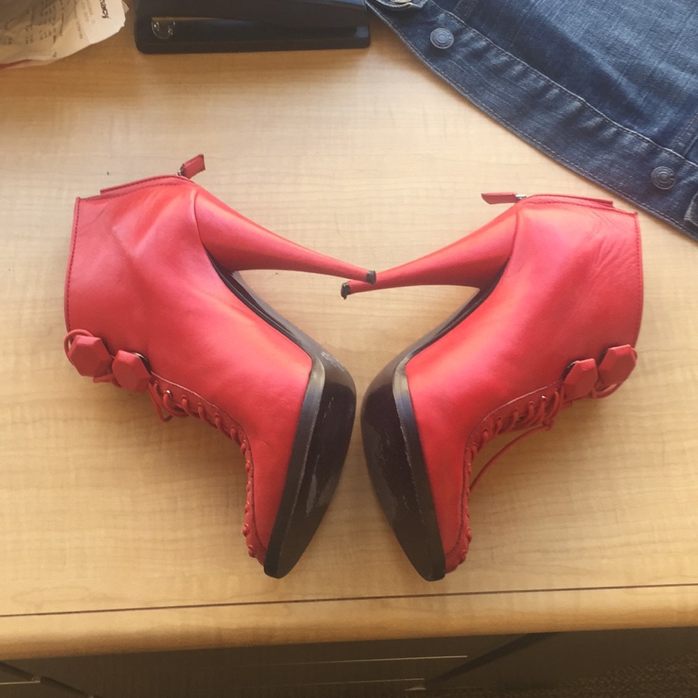 Givenchy red leather booties 38